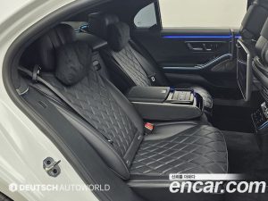 Mercedes-Benz S-Class S580L 4MATIC 2024 года из Южной Кореи