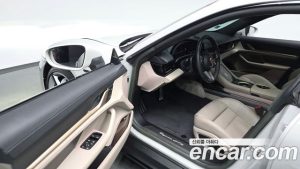 Porsche Taycan GTS 2023 года из Южной Кореи