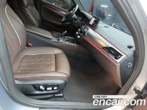 BMW 5-Series 523d xDrive M Sport 2023 года из Южной Кореи