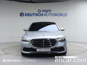 Mercedes-Benz S-Class S580L 4MATIC 2024 года из Южной Кореи