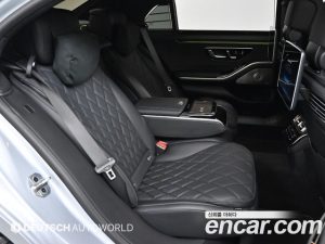 Mercedes-Benz S-Class S580L 4MATIC 2024 года из Южной Кореи