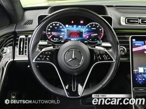 Mercedes-Benz S-Class S580L 4MATIC 2024 года из Южной Кореи