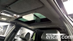 Genesis G90 Бензин 3.5 Turbo e-S/C AWD 2025 года из Южной Кореи