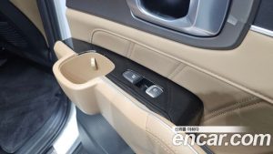 Kia Sorento HEV 1.6 2WD 2024 года из Южной Кореи