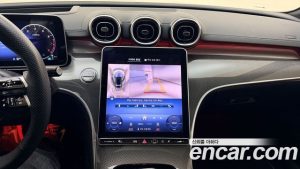 Mercedes-Benz C-Class C300 4MATIC AMG Line 2024 года из Южной Кореи