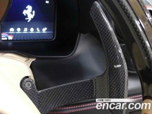 Ferrari F8 3.9 V8 2022 года из Южной Кореи