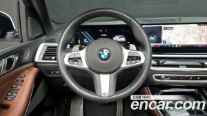 BMW X5 xDrive 40d M Sport Online Exclusive Edition 2025 года из Южной Кореи