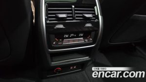 BMW X5 xDrive 40d M Sport Online Exclusive Edition 2025 года из Южной Кореи