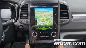 Renault-KoreaSamsung QM6 2.0 GDe RE Signature 2WD 2023 года из Южной Кореи