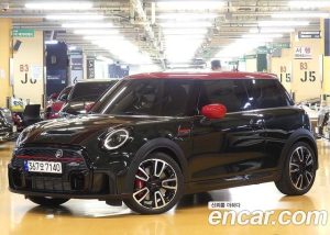Mini Cooper JCW 2023 года из Южной Кореи