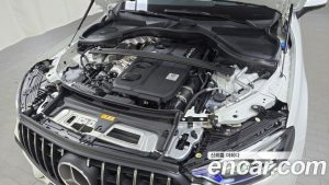 Mercedes-Benz GLC-Class AMG GLC43 4MATIC 2025 года из Южной Кореи