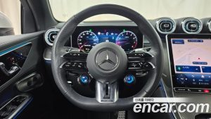 Mercedes-Benz GLC-Class AMG GLC43 4MATIC 2025 года из Южной Кореи