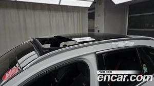 Mercedes-Benz GLC-Class AMG GLC43 4MATIC 2025 года из Южной Кореи