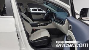 Kia Sportage Бензин 1.6 Turbo 2WD 2024 года из Южной Кореи