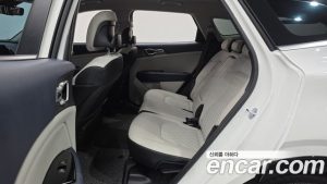 Kia Sportage Бензин 1.6 Turbo 2WD 2024 года из Южной Кореи