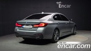 BMW 5-Series 520i M Sport 2023 года из Южной Кореи