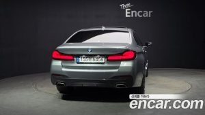 BMW 5-Series 520i M Sport 2023 года из Южной Кореи