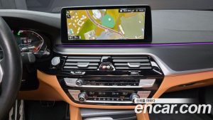 BMW 5-Series 520i M Sport 2023 года из Южной Кореи