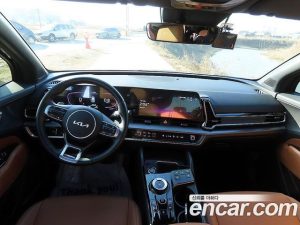 Kia Sportage Бензин 1.6 Turbo 2WD 2024 года из Южной Кореи