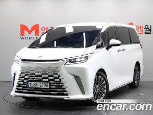 Lexus LM 500h Executive 2025 года из Южной Кореи