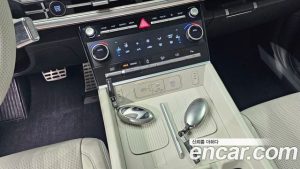 Hyundai Santafe Бензин 2.5T 4WD 2024 года из Южной Кореи