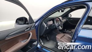 BMW X4 xDrive20i M Sport 2023 года из Южной Кореи