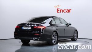 Mercedes-Benz E-Class E250 AMG Line 2023 года из Южной Кореи