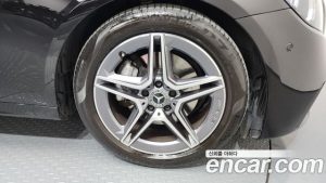 Mercedes-Benz E-Class E250 AMG Line 2023 года из Южной Кореи