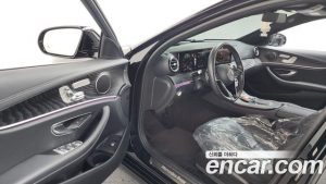 Mercedes-Benz E-Class E250 AMG Line 2023 года из Южной Кореи