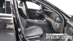 Mercedes-Benz E-Class E250 AMG Line 2023 года из Южной Кореи