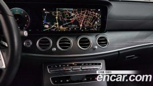 Mercedes-Benz E-Class E250 AMG Line 2023 года из Южной Кореи