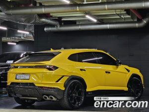 Lamborghini Urus 4.0 V8 Performante 2024 года из Южной Кореи