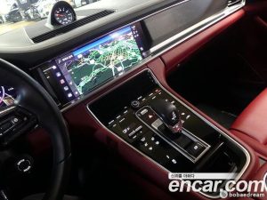 Porsche Panamera 4.0 GTS 2023 года из Южной Кореи