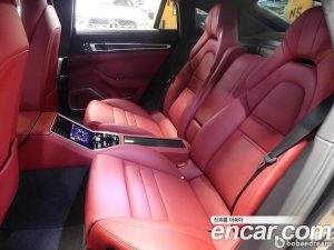 Porsche Panamera 4.0 GTS 2023 года из Южной Кореи