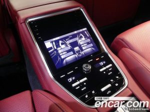 Porsche Panamera 4.0 GTS 2023 года из Южной Кореи