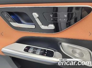 Mercedes-Benz GLC-Class GLC300 4MATIC AMG Line 2026 года из Южной Кореи