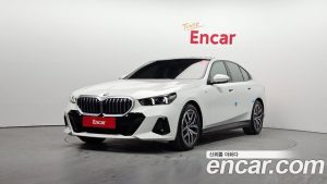 BMW 5-Series 520i M Sport 2024 года из Южной Кореи