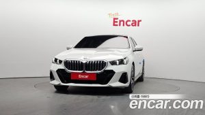 BMW 5-Series 520i M Sport 2024 года из Южной Кореи