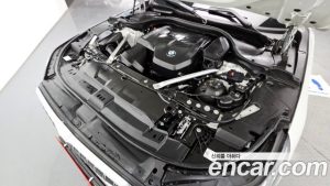 BMW 5-Series 520i M Sport 2024 года из Южной Кореи