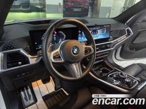 BMW X5 xDrive 40i M Sport 2024 года из Южной Кореи