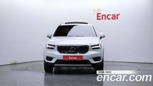Volvo XC40 B4 Inscription 2022 года из Южной Кореи