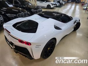 Ferrari SF90 4.0 2023 года из Южной Кореи