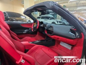 Ferrari SF90 4.0 2023 года из Южной Кореи