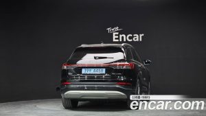 Audi Q4 e-tron 45 2025 года из Южной Кореи