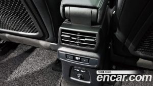 Audi Q4 e-tron 45 2025 года из Южной Кореи
