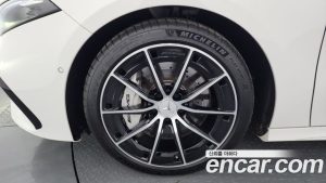 Mercedes-Benz A-Class AMG A35 4MATIC SEDAN 2024 года из Южной Кореи