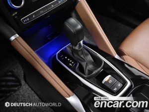 Renault-KoreaSamsung QM6 2.0 GDe RE Signature 2WD 2023 года из Южной Кореи