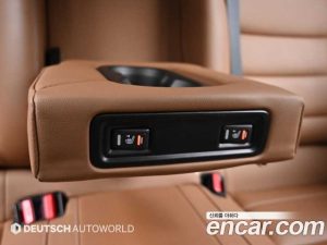 Renault-KoreaSamsung QM6 2.0 GDe RE Signature 2WD 2023 года из Южной Кореи