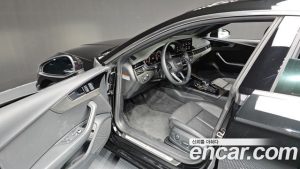 Audi A5 40 TFSI 4WD Premium Sportback 2023 года из Южной Кореи