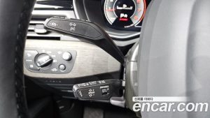 Audi A5 40 TFSI 4WD Premium Sportback 2023 года из Южной Кореи